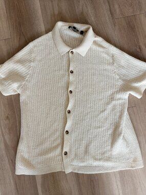 VINCE White Crochet Knit Button Down Size Men's XL